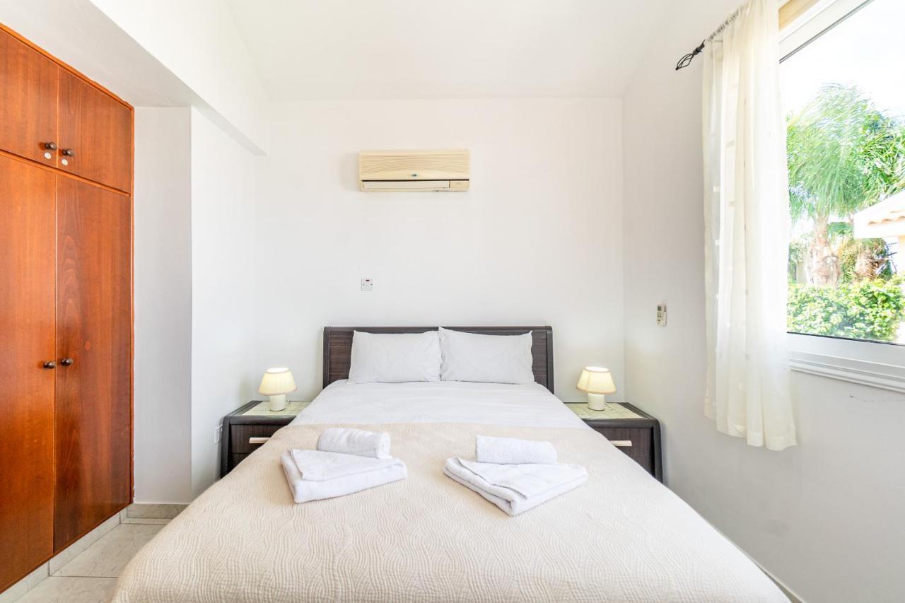 Villa Sunnyside Mandali By Ezoria Villas Protaras Exterior photo